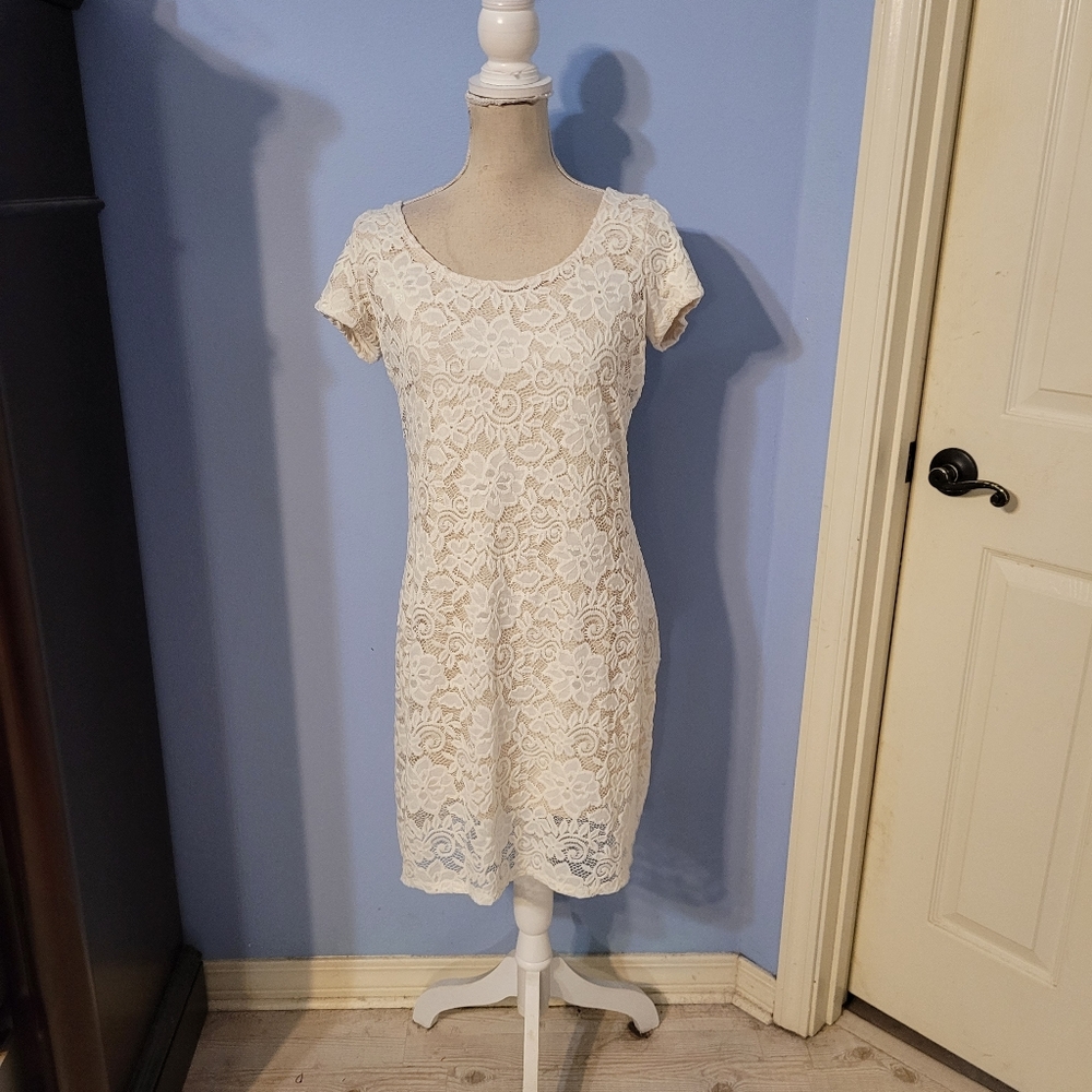 Tiana B Medium Womens Dress